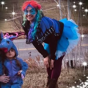 Meet your Posher, April